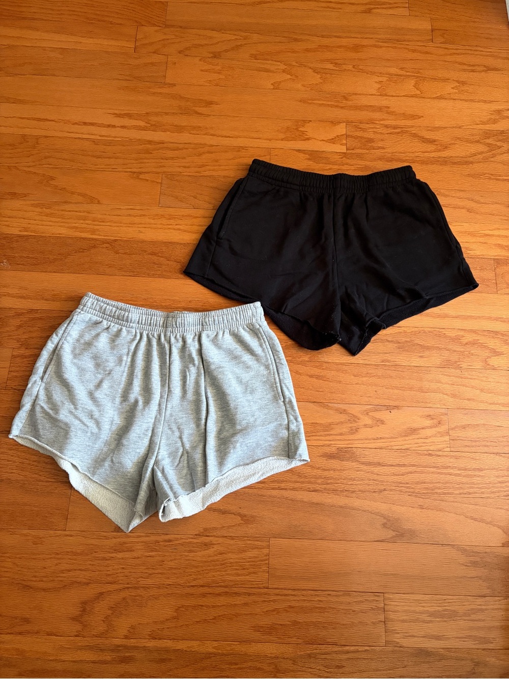 Divided Women’s Shorts - Black & Light Gray